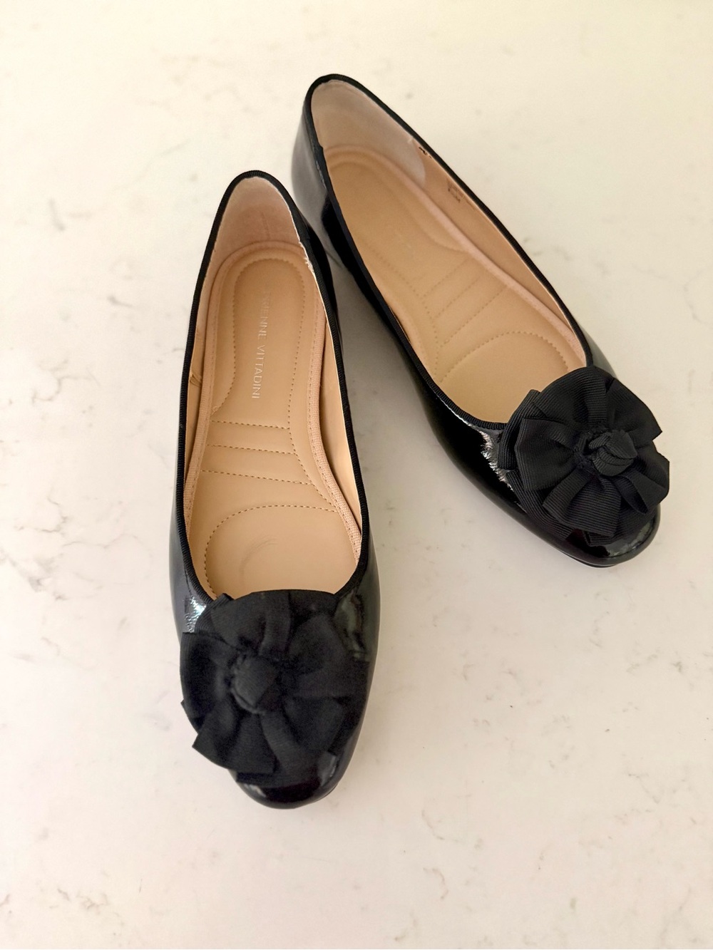 Adrienne Vittadini Black Patent Ballet Flats with Fabric Rosette